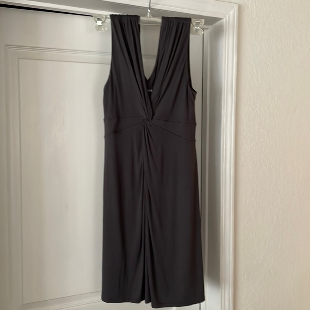 Express size M dress like new condition. No smells no tears no rips.